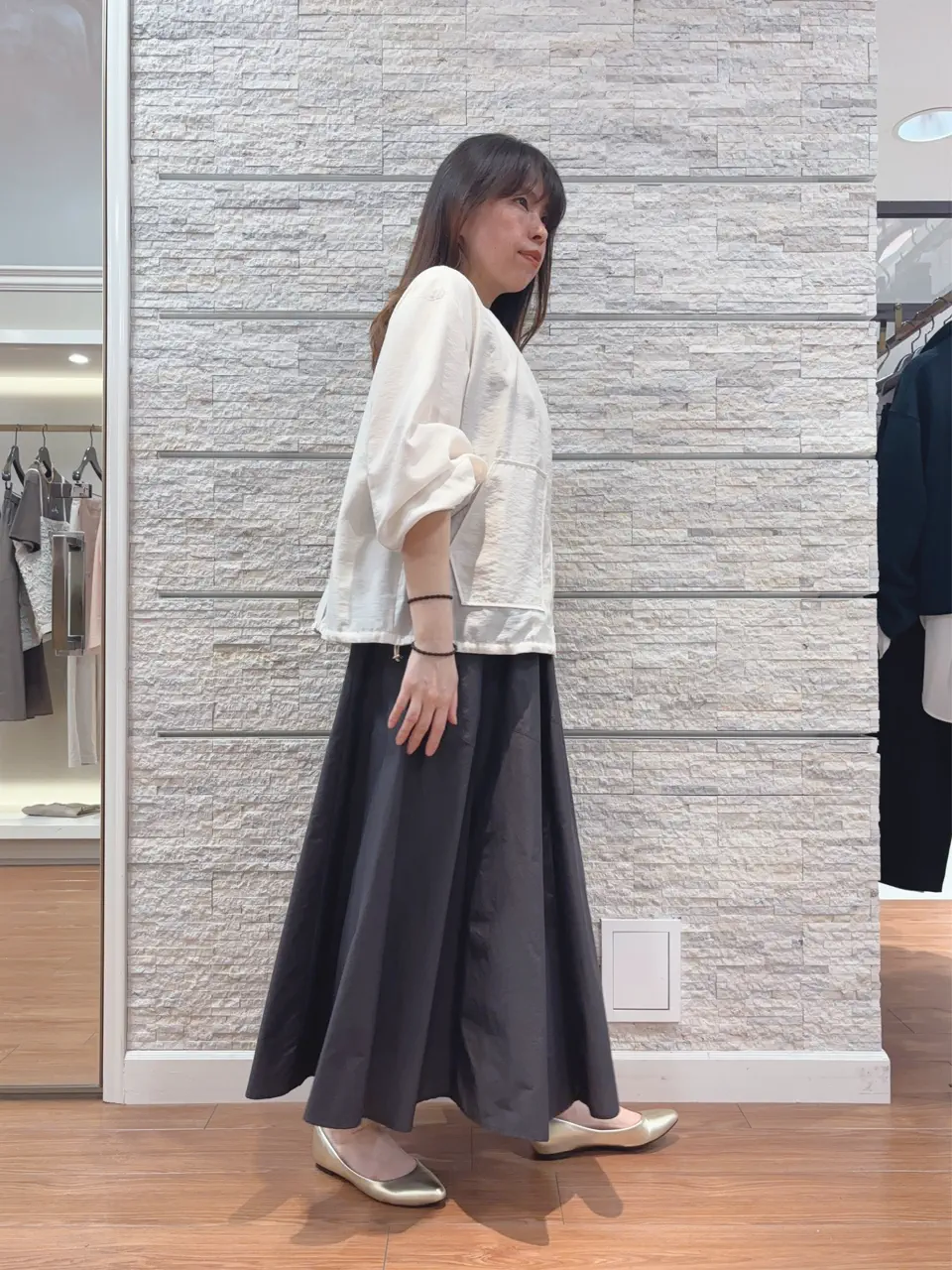 23区 犬塚 コーディネート画像