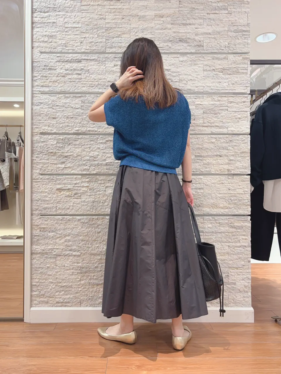 23区 犬塚 コーディネート画像