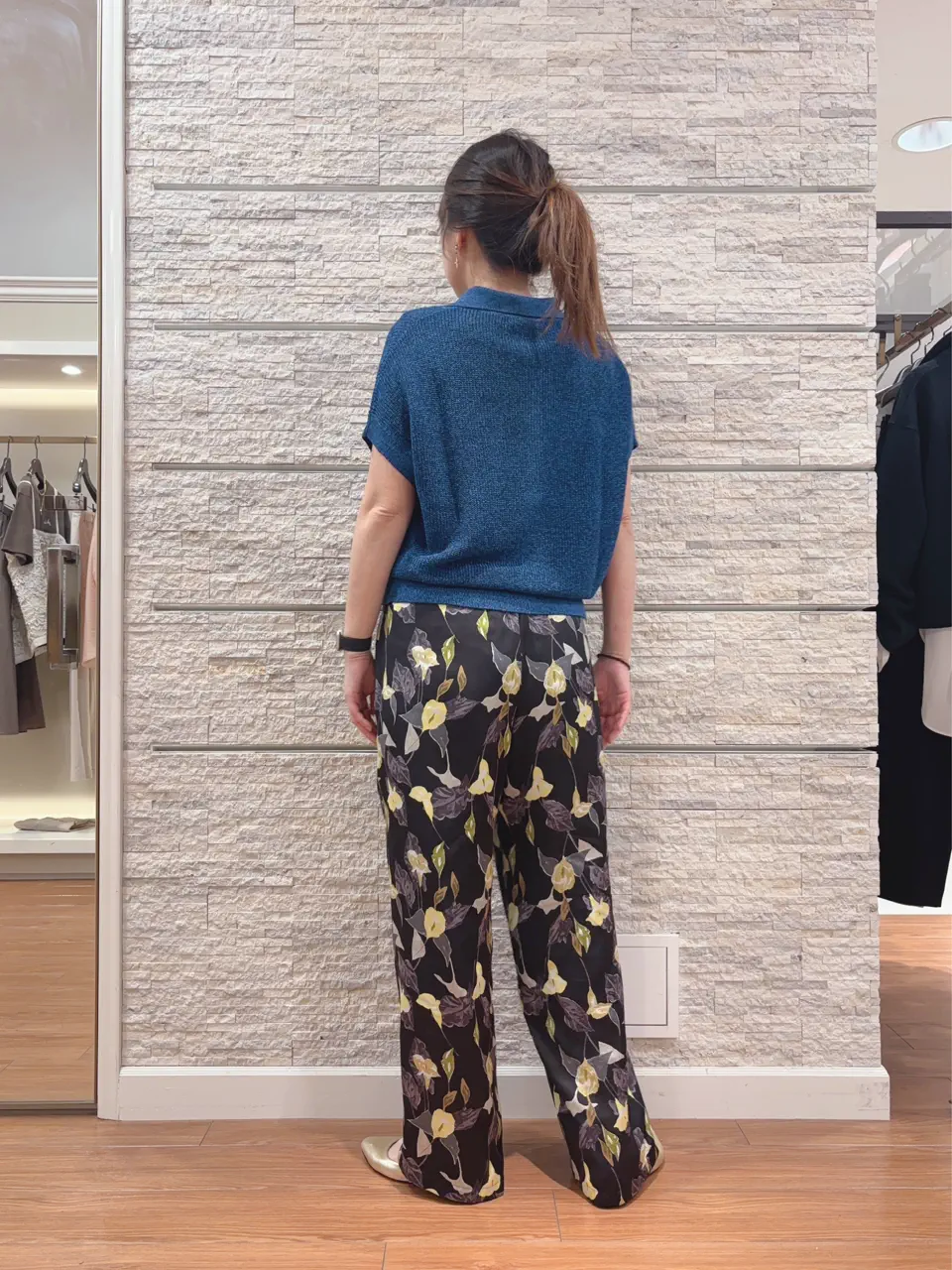 23区 犬塚 コーディネート画像