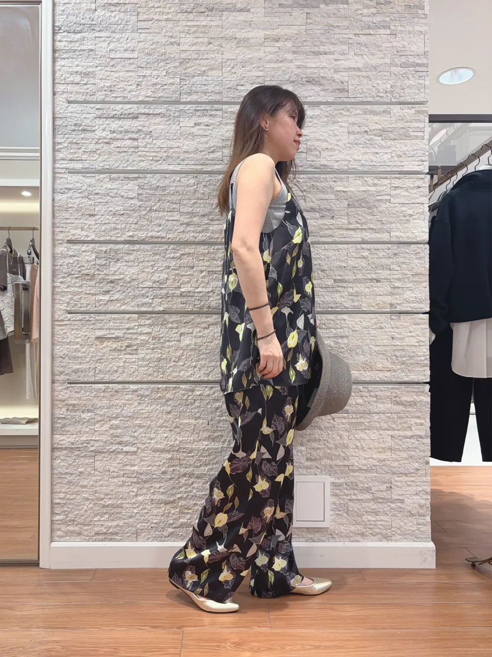 23区 犬塚 コーディネート画像