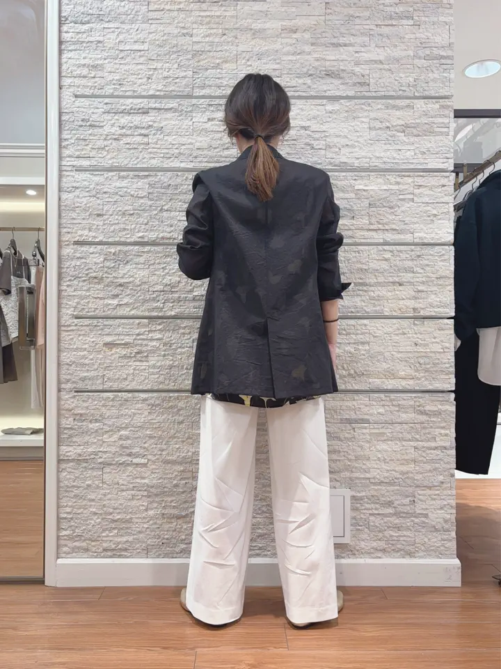 23区 犬塚 コーディネート画像