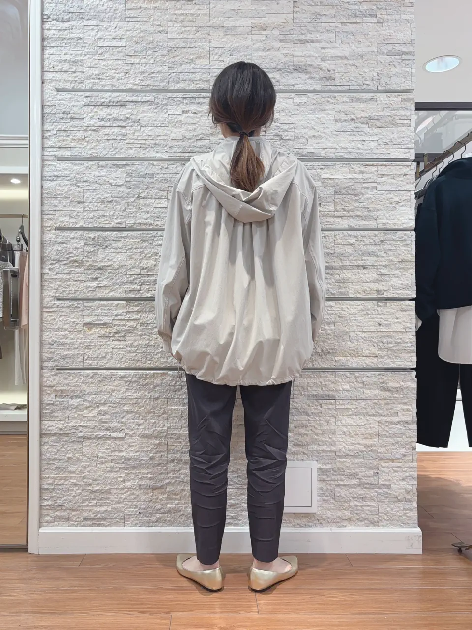 23区 犬塚 コーディネート画像