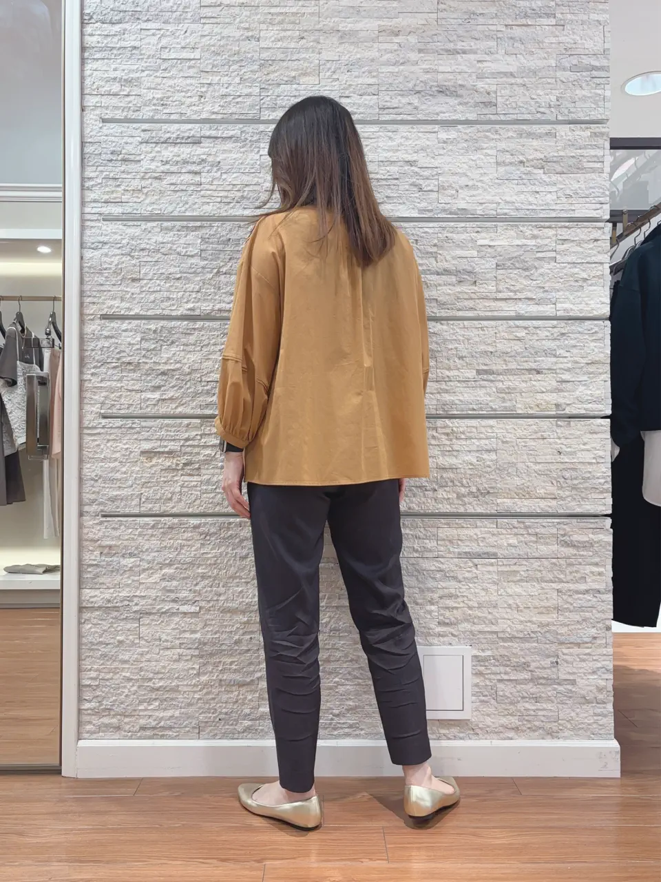 23区 犬塚 コーディネート画像