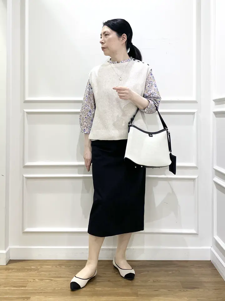 J.PRESS LADIES スタッフ コーディネート画像