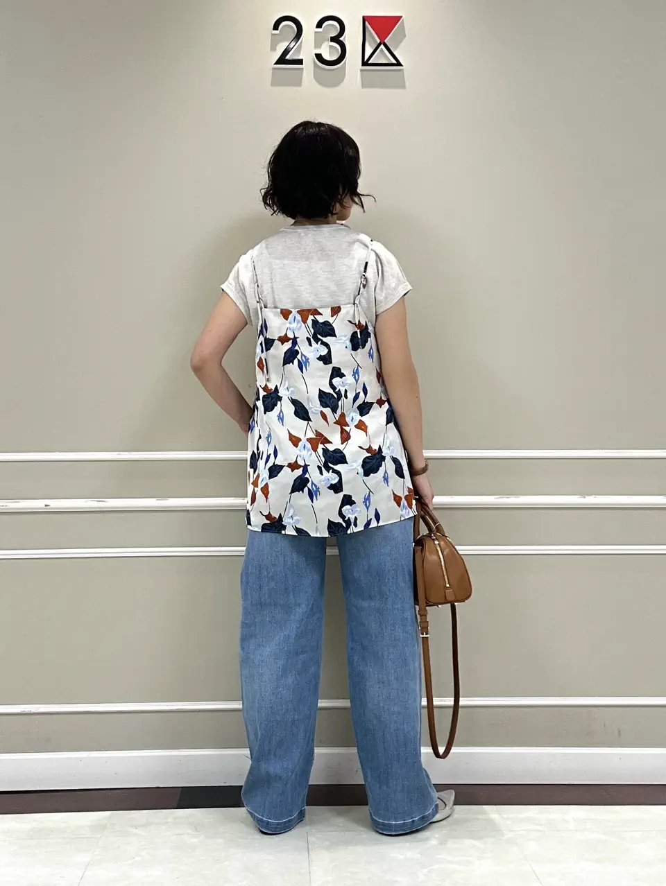 23区 助川 コーディネート画像