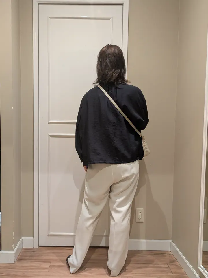 23区 L スタッフn コーディネート画像