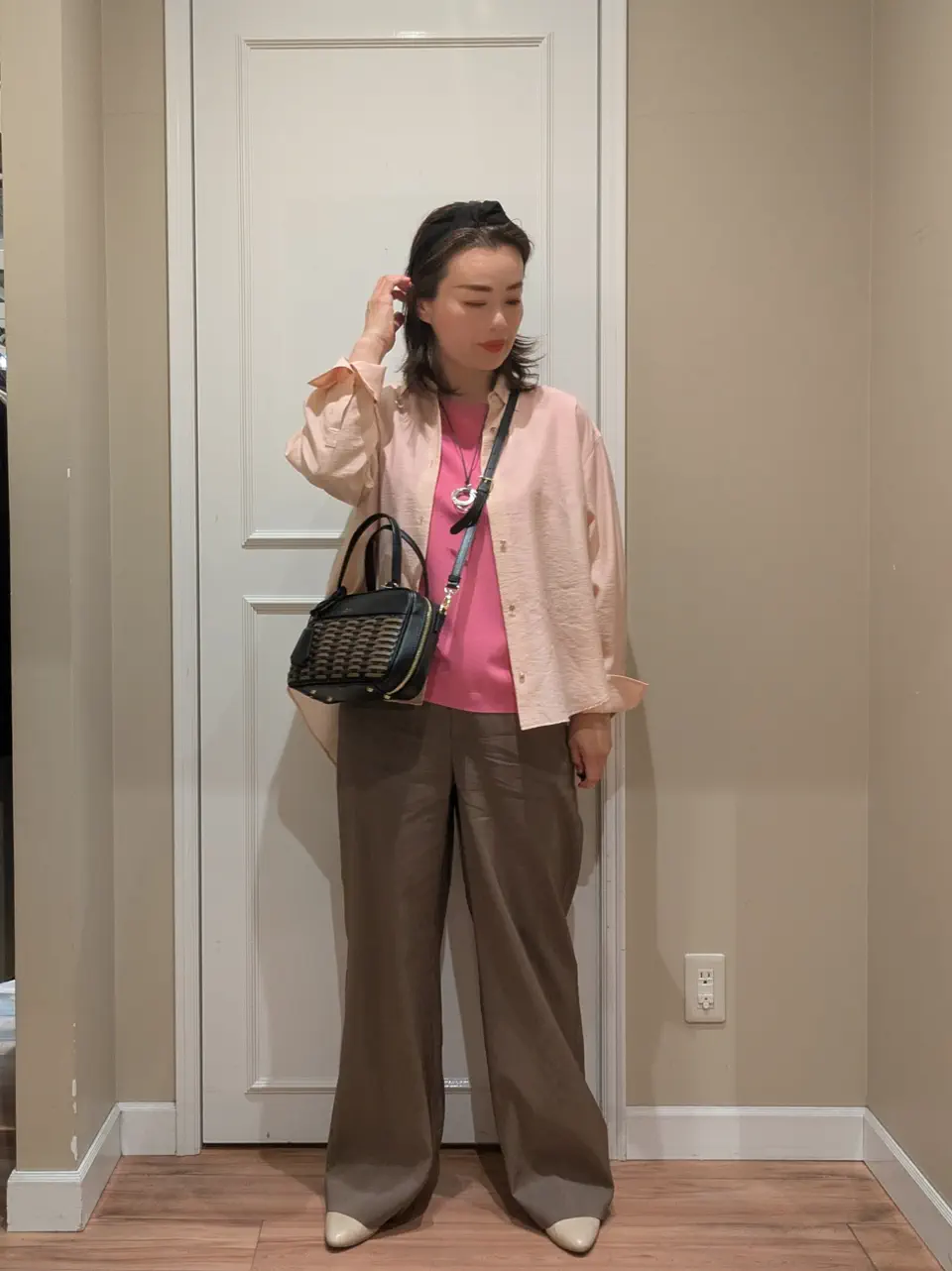 23区 L スタッフn コーディネート画像