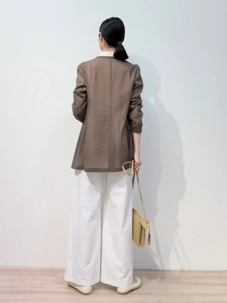 23区 虎走 コーディネート画像