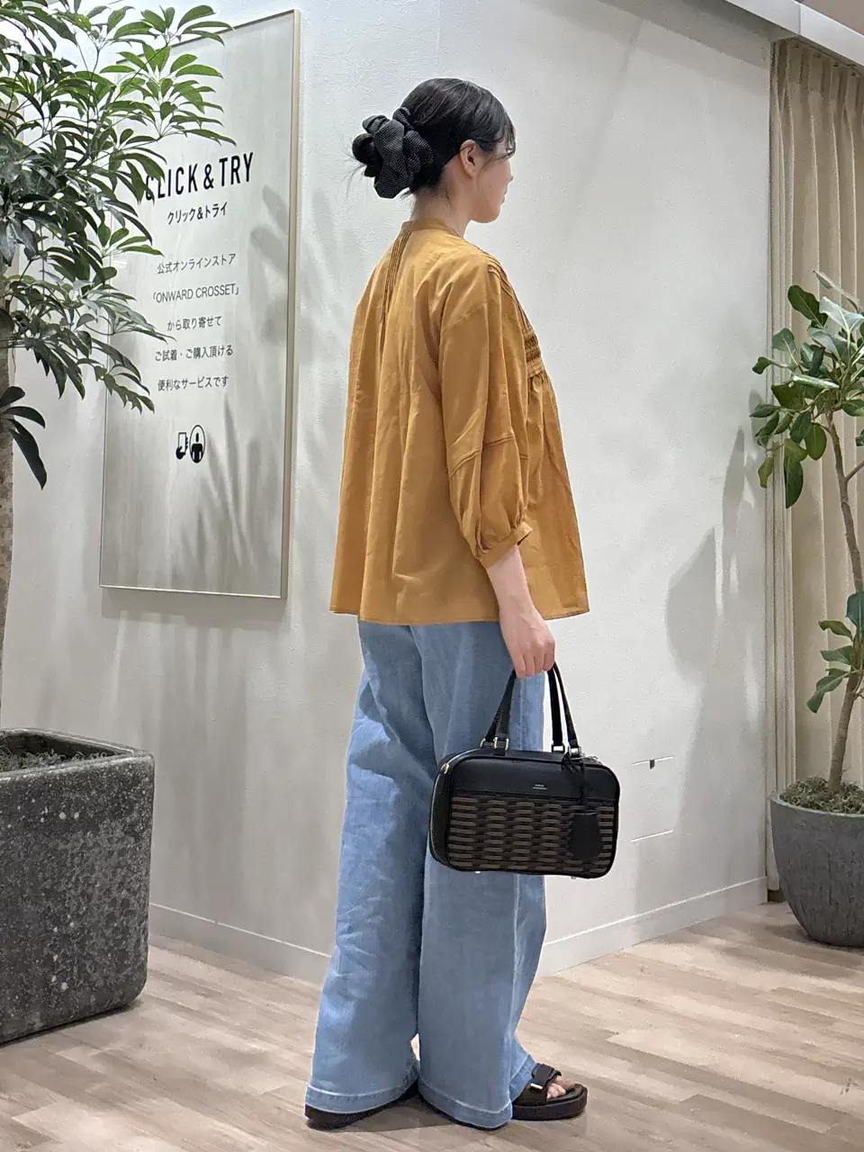 23区 タハラ コーディネート画像