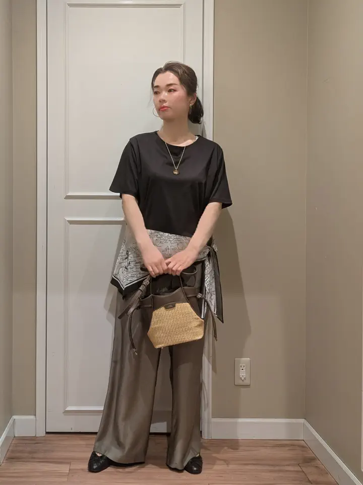 23区 L スタッフn コーディネート画像