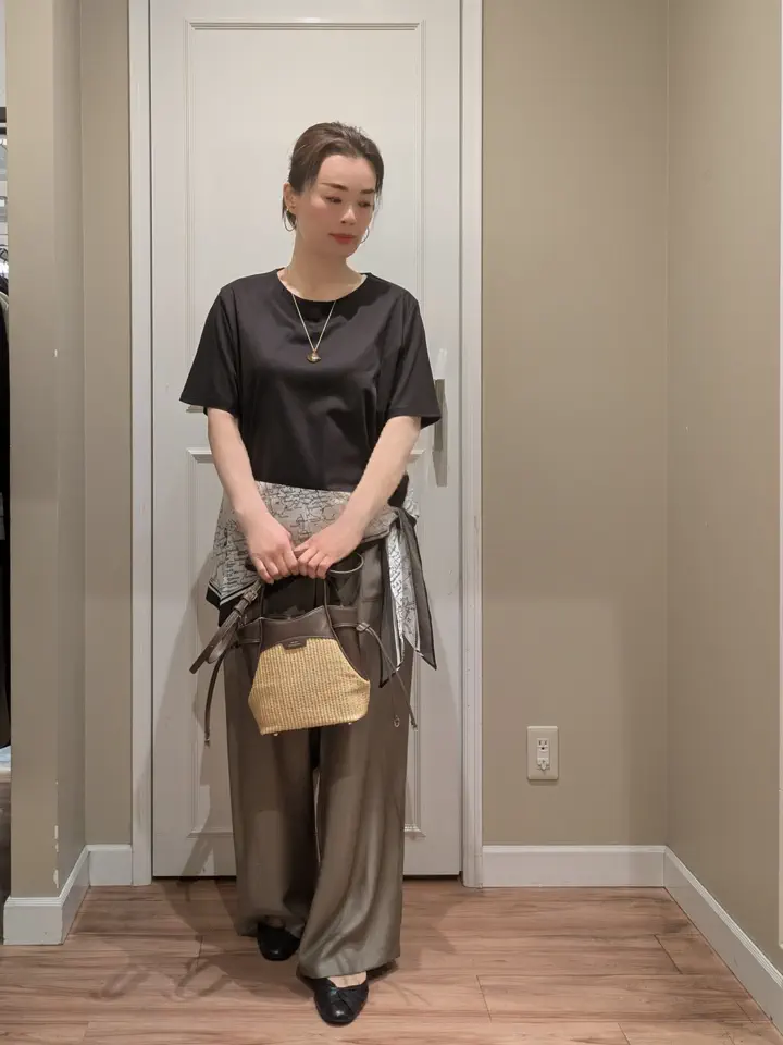 23区 L スタッフn コーディネート画像