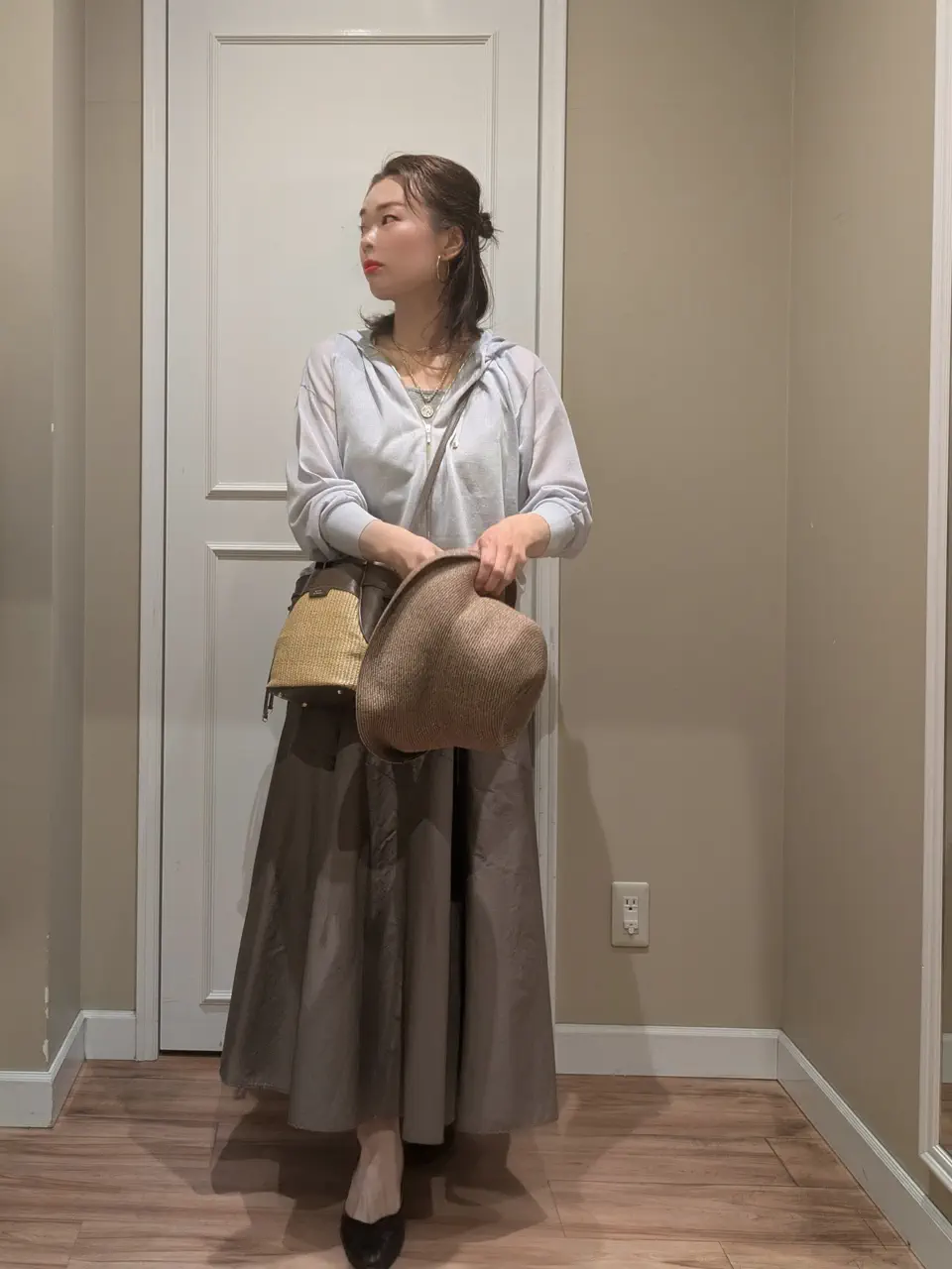 23区 L スタッフn コーディネート画像