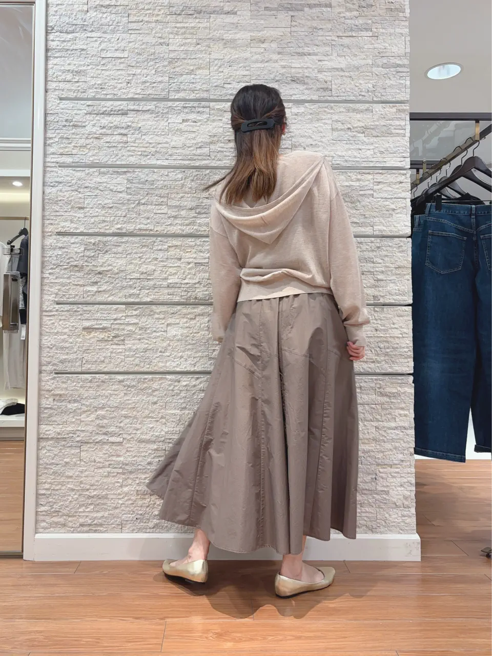 23区 犬塚 コーディネート画像