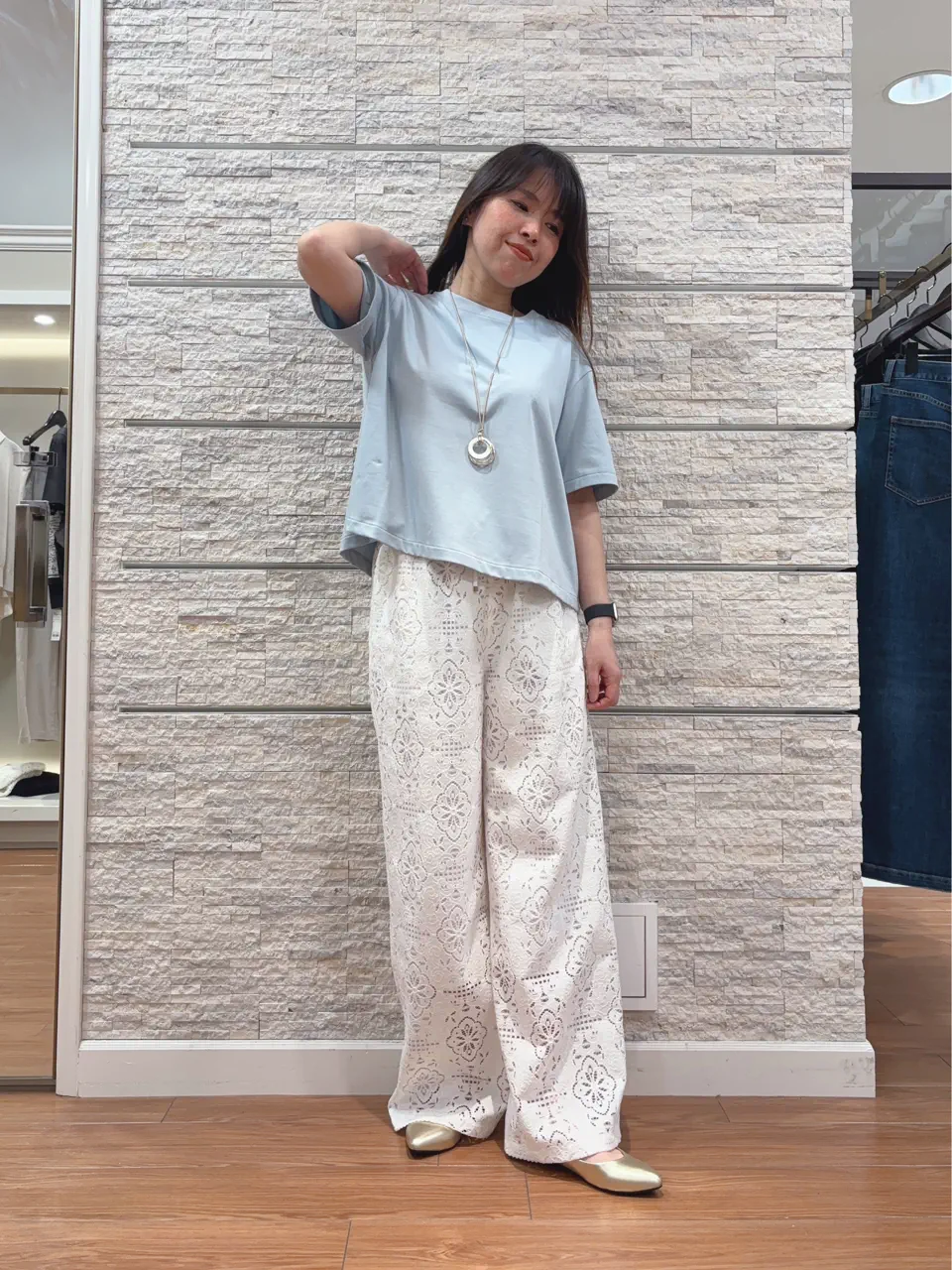 23区 犬塚 コーディネート画像