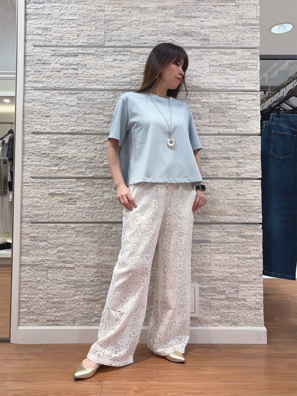 23区 犬塚 コーディネート画像