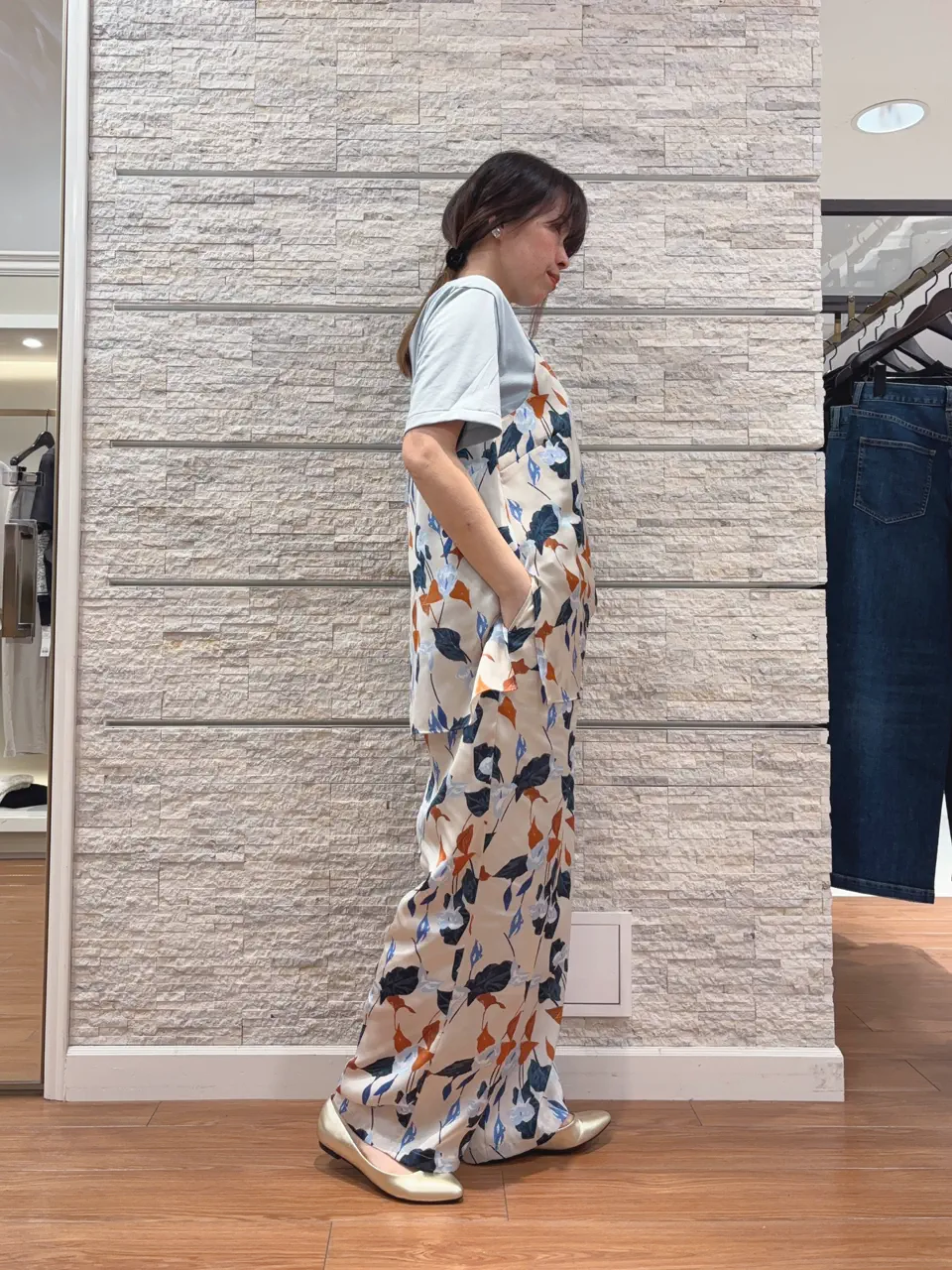 23区 犬塚 コーディネート画像