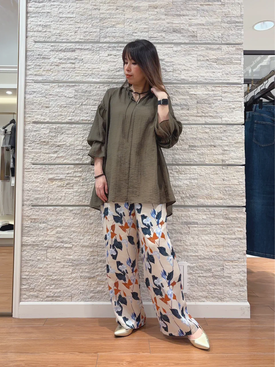 23区 犬塚 コーディネート画像