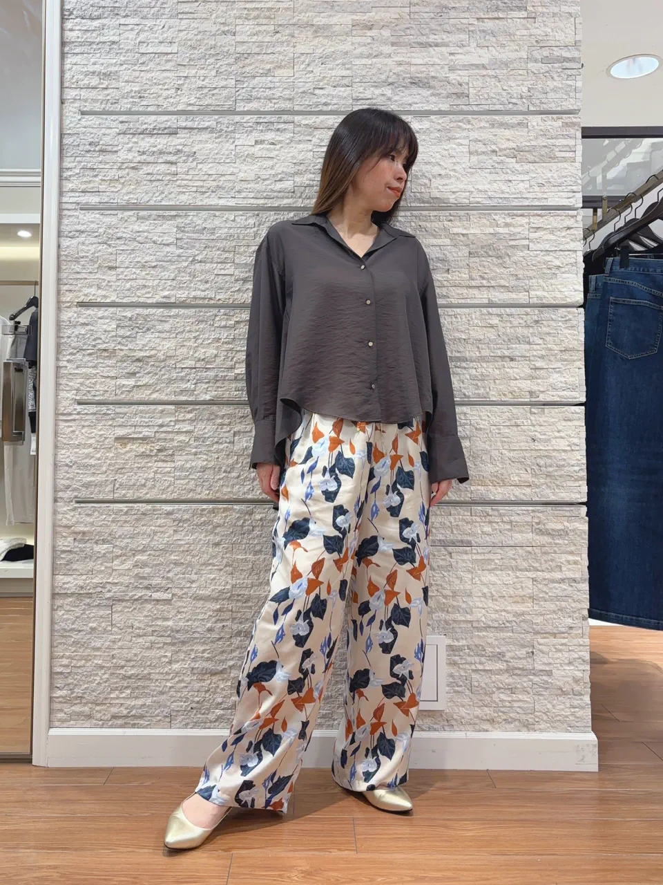 23区 犬塚 コーディネート画像