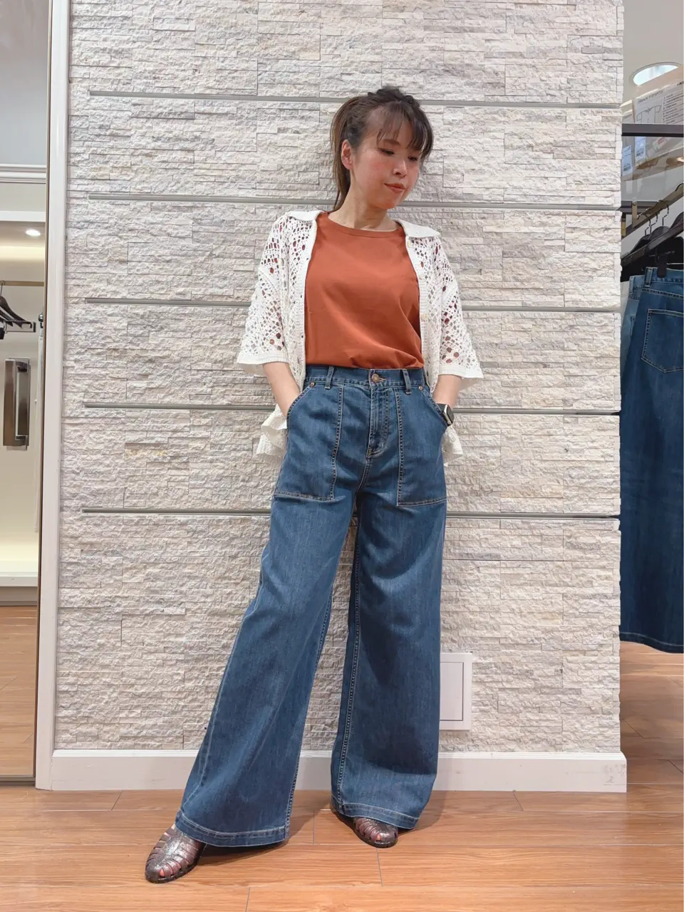 23区 犬塚 コーディネート画像