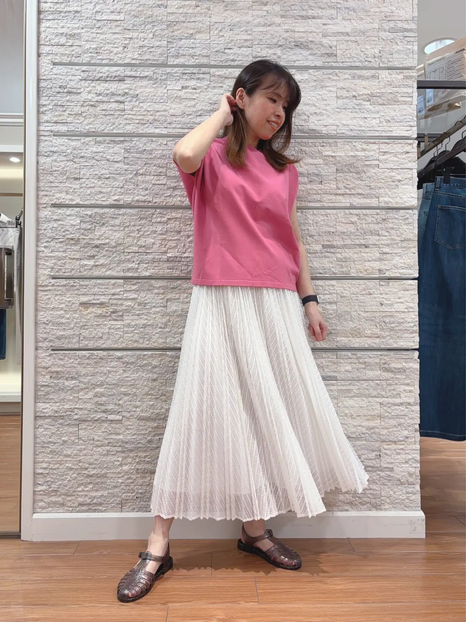 23区 犬塚 コーディネート画像