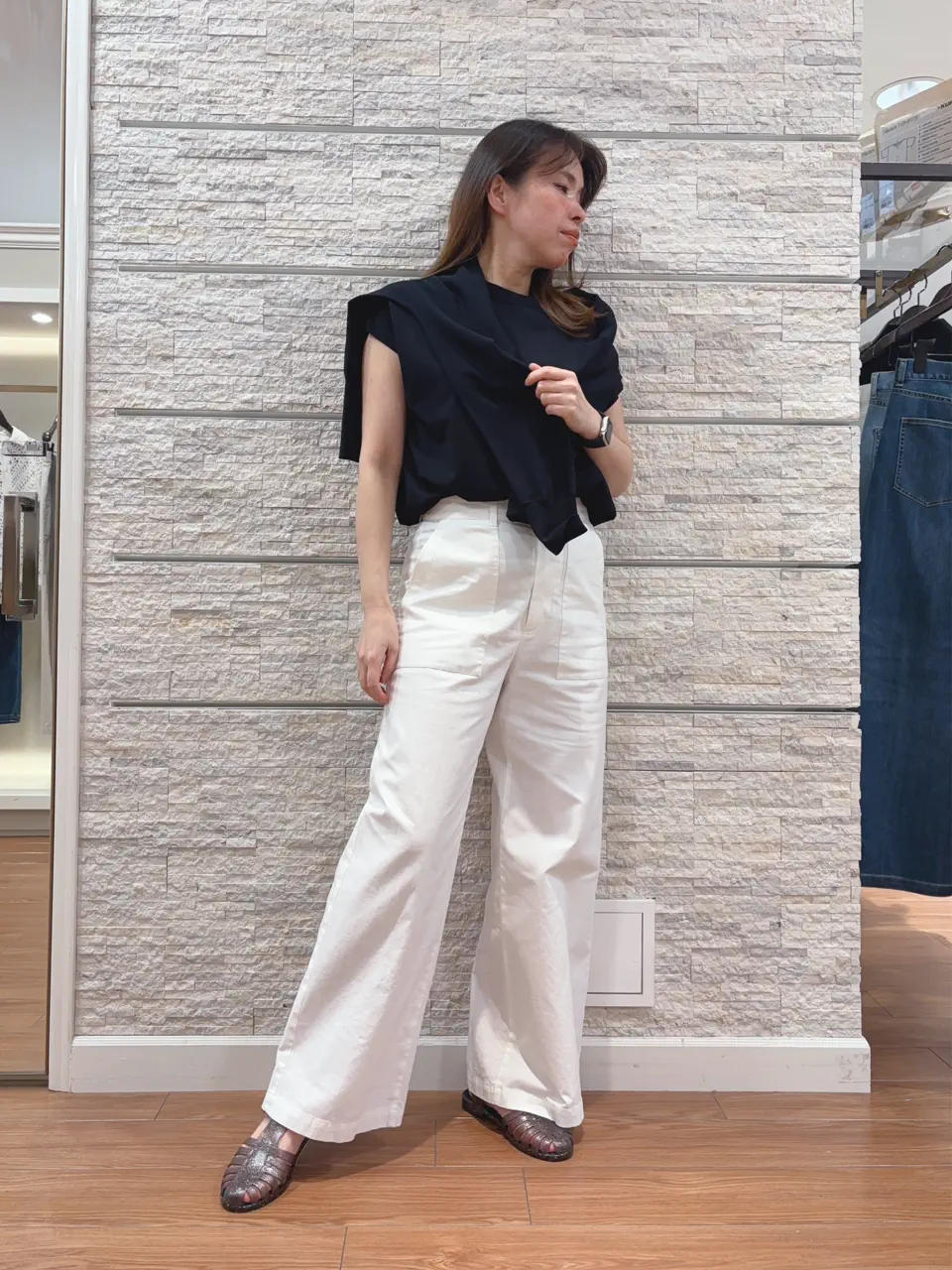 23区 犬塚 コーディネート画像