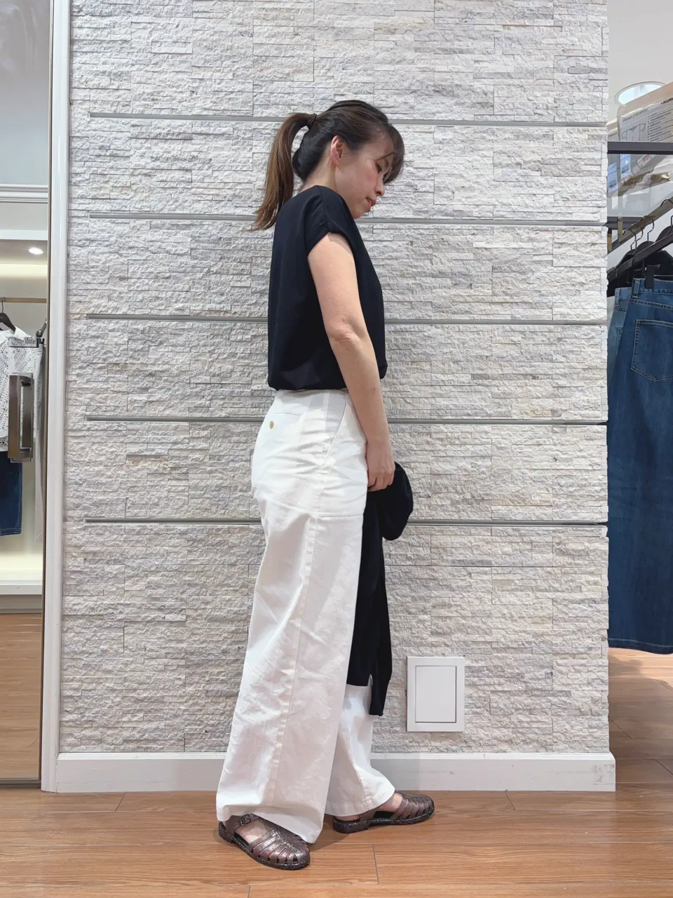 23区 犬塚 コーディネート画像