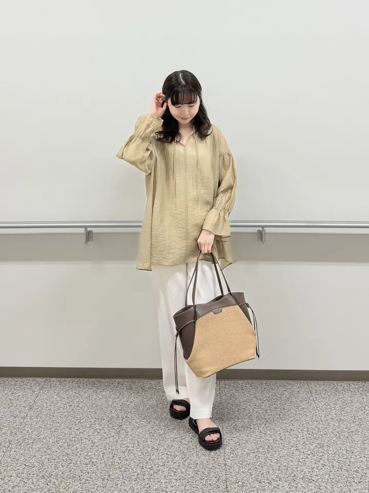 23区 辻 コーディネート画像