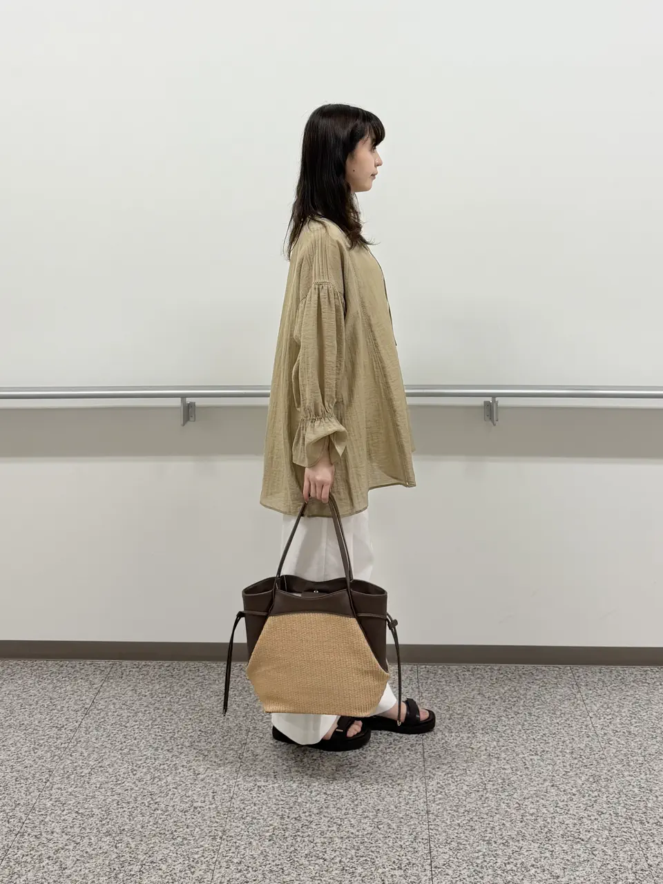 23区 辻 コーディネート画像