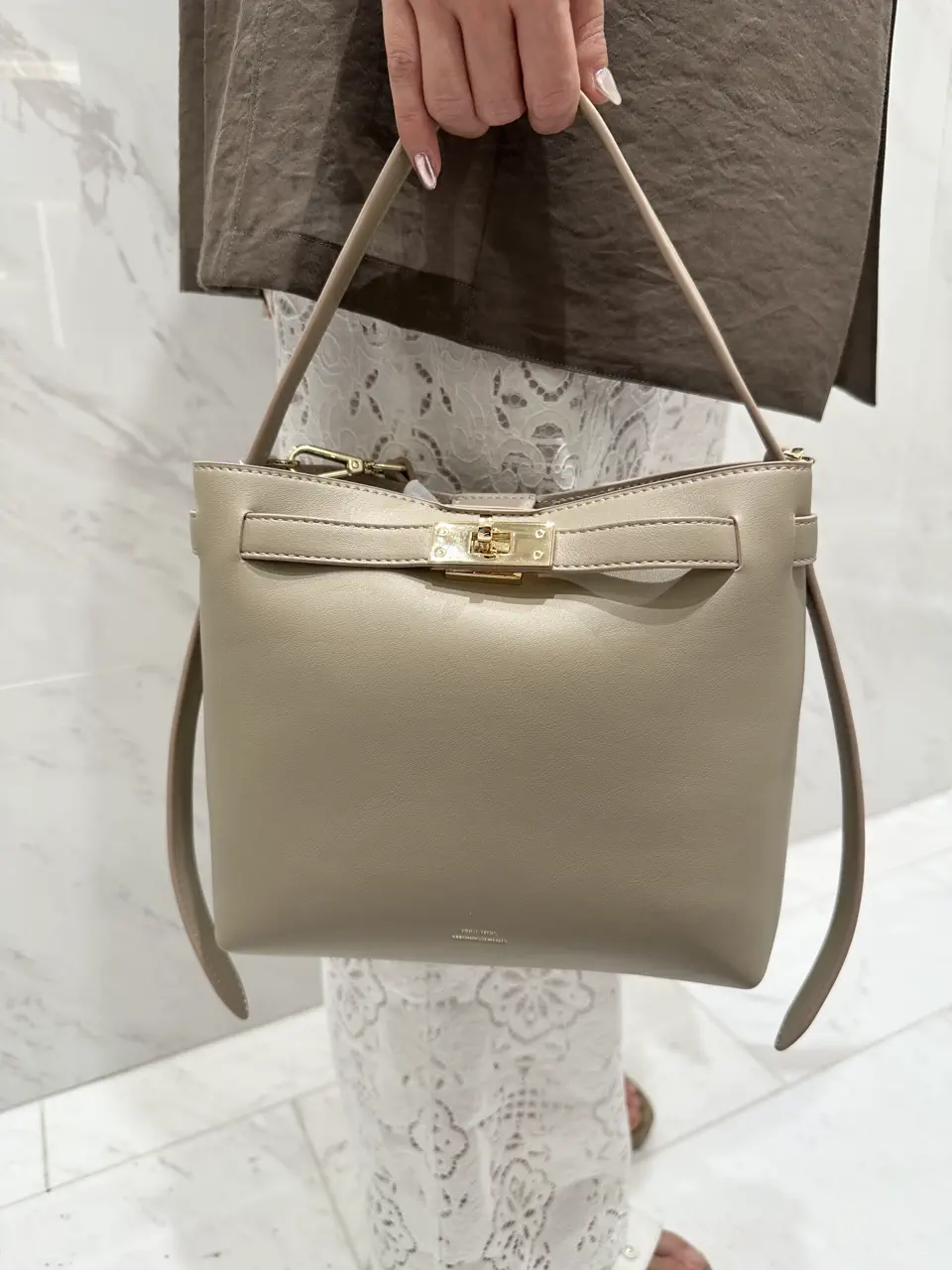 23区 近藤 コーディネート画像