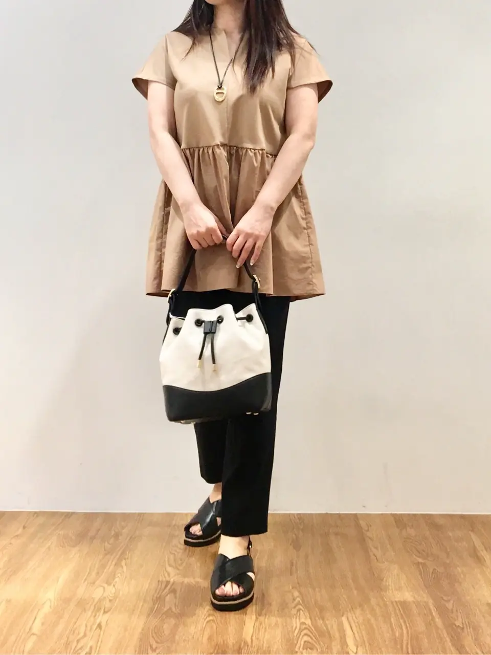 23区 河野 コーディネート画像