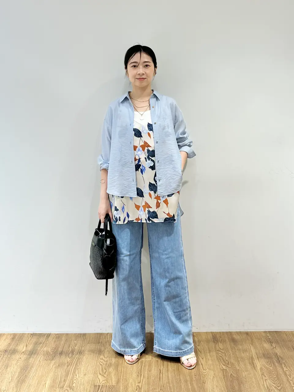  西嶋 コーディネート画像