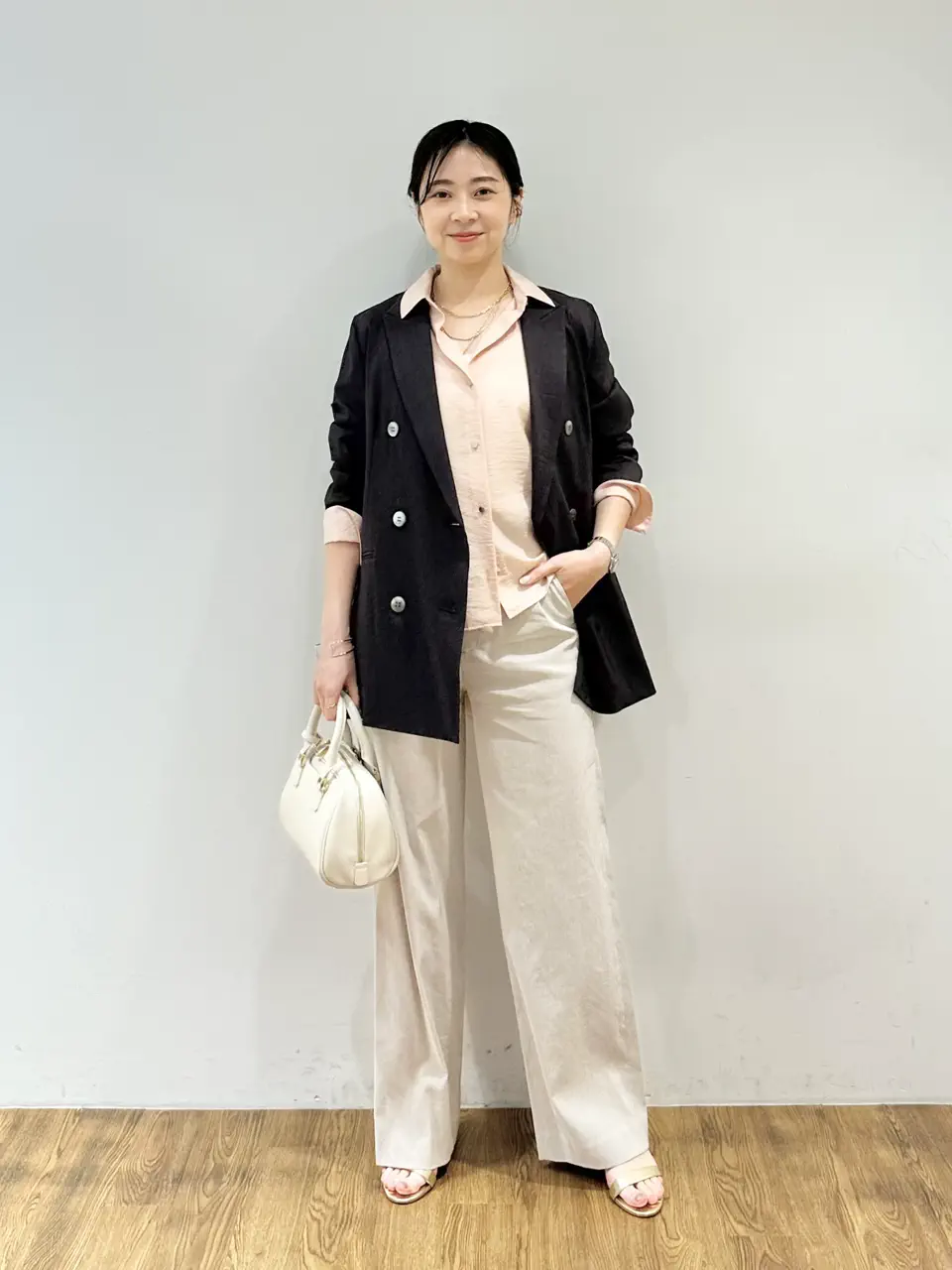 23区 西嶋 コーディネート画像