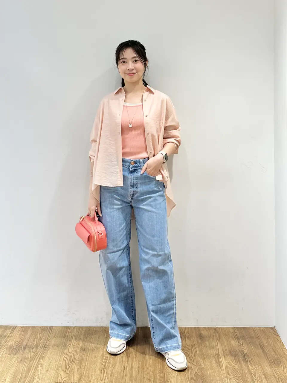  西嶋 コーディネート画像