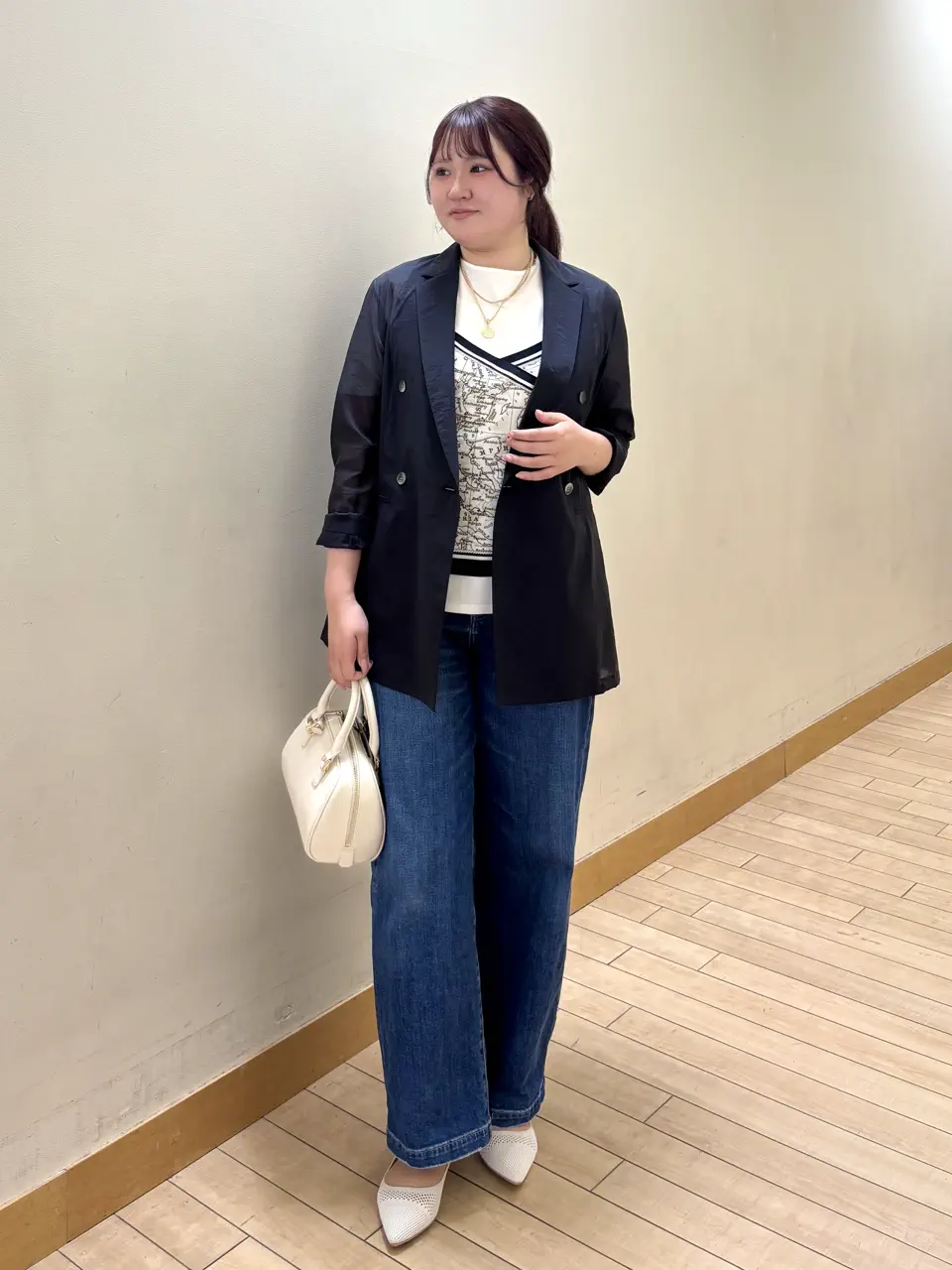 23区 伊藤 コーディネート画像