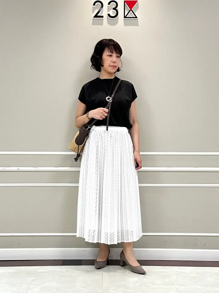 23区 助川 コーディネート画像