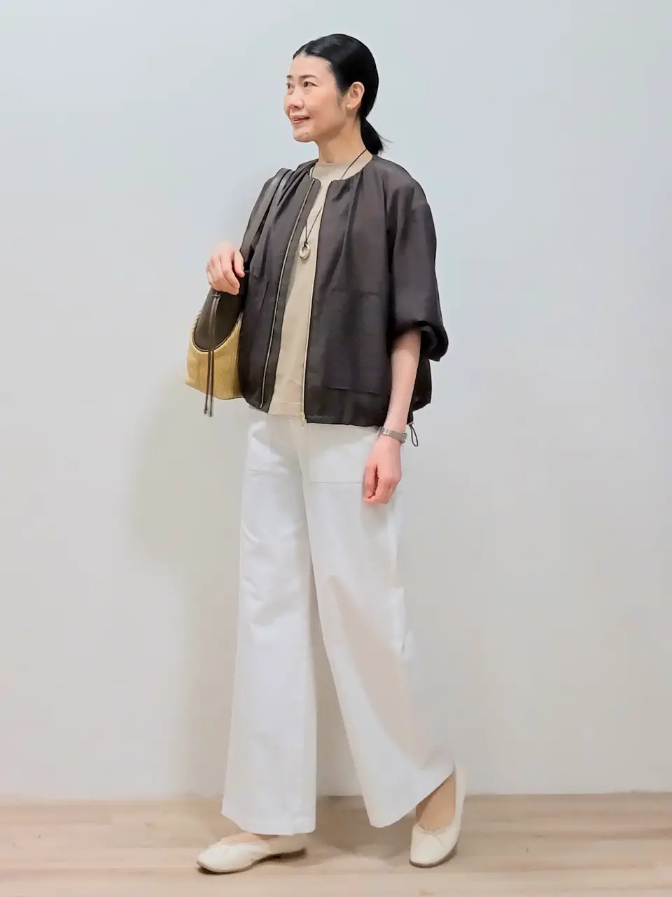 23区 虎走 コーディネート画像