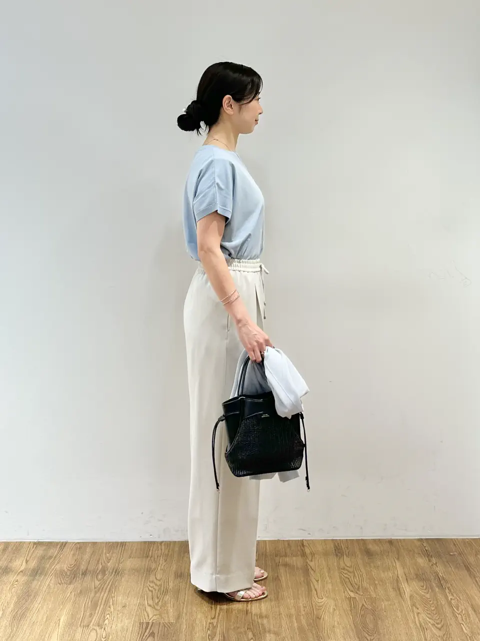 23区 西嶋 コーディネート画像