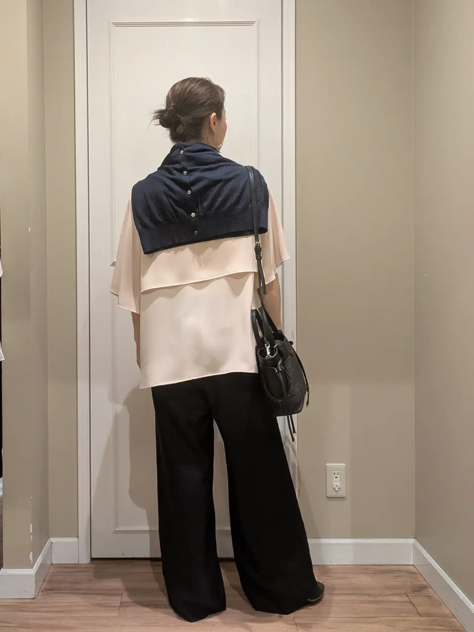 23区 L スタッフn コーディネート画像