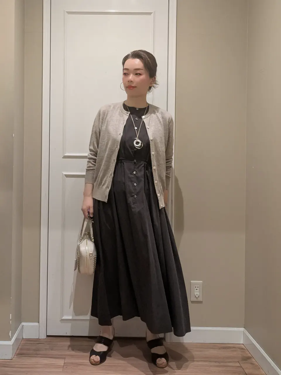 23区 L スタッフn コーディネート画像