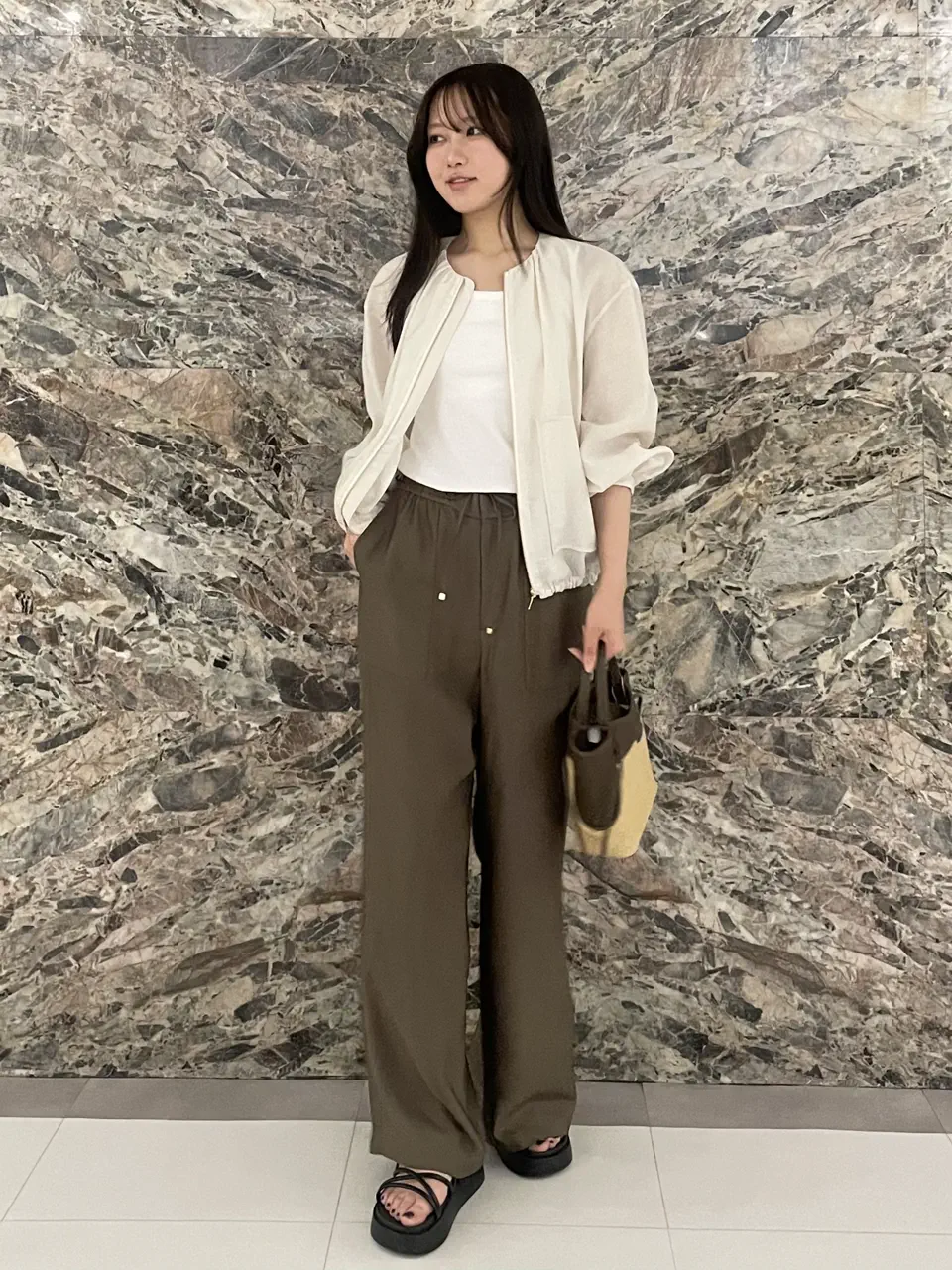  スタッフ コーディネート画像