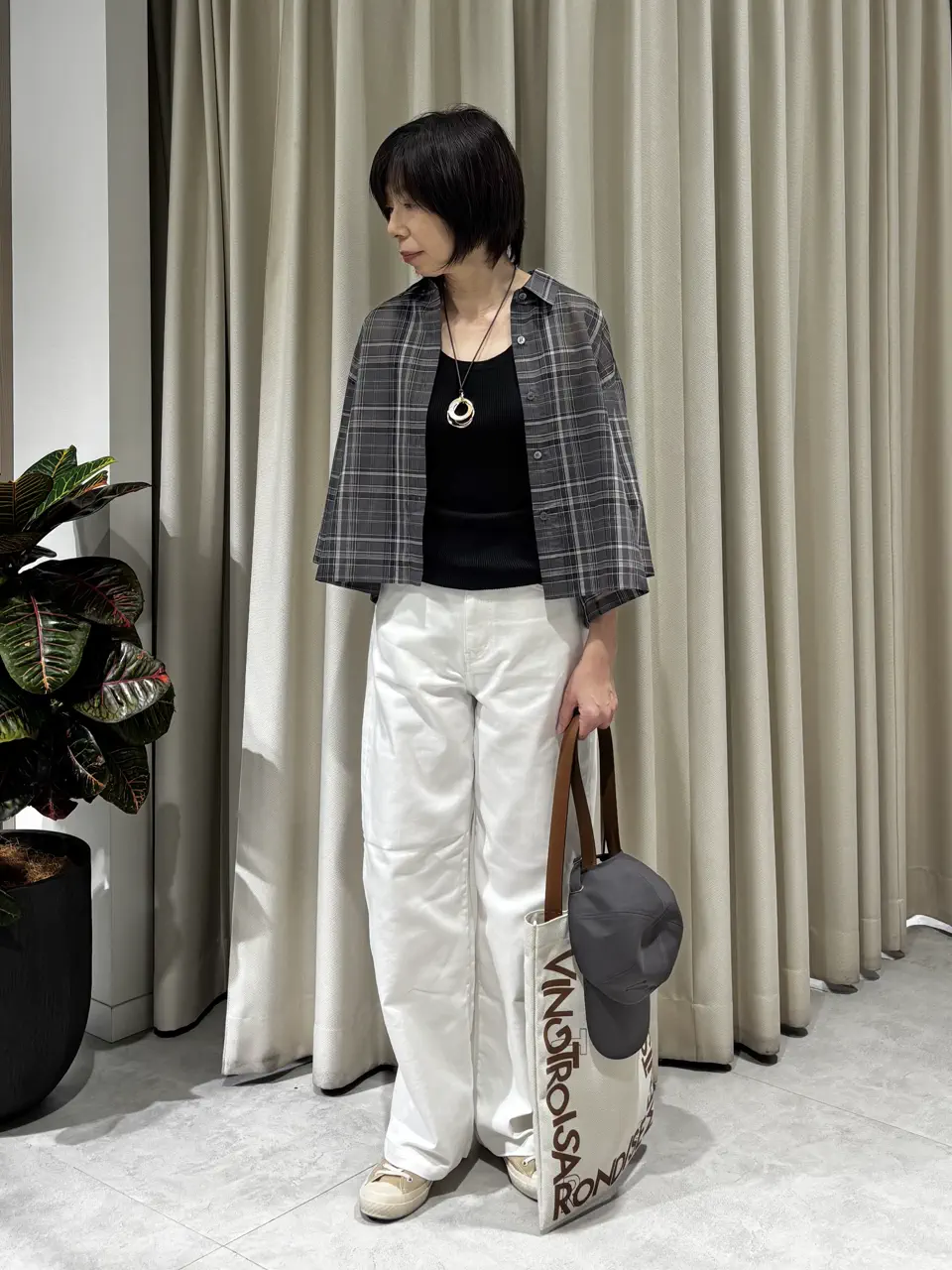  寺﨑 コーディネート画像