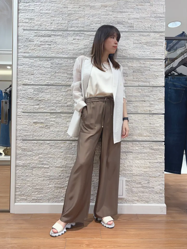 23区 犬塚 コーディネート画像