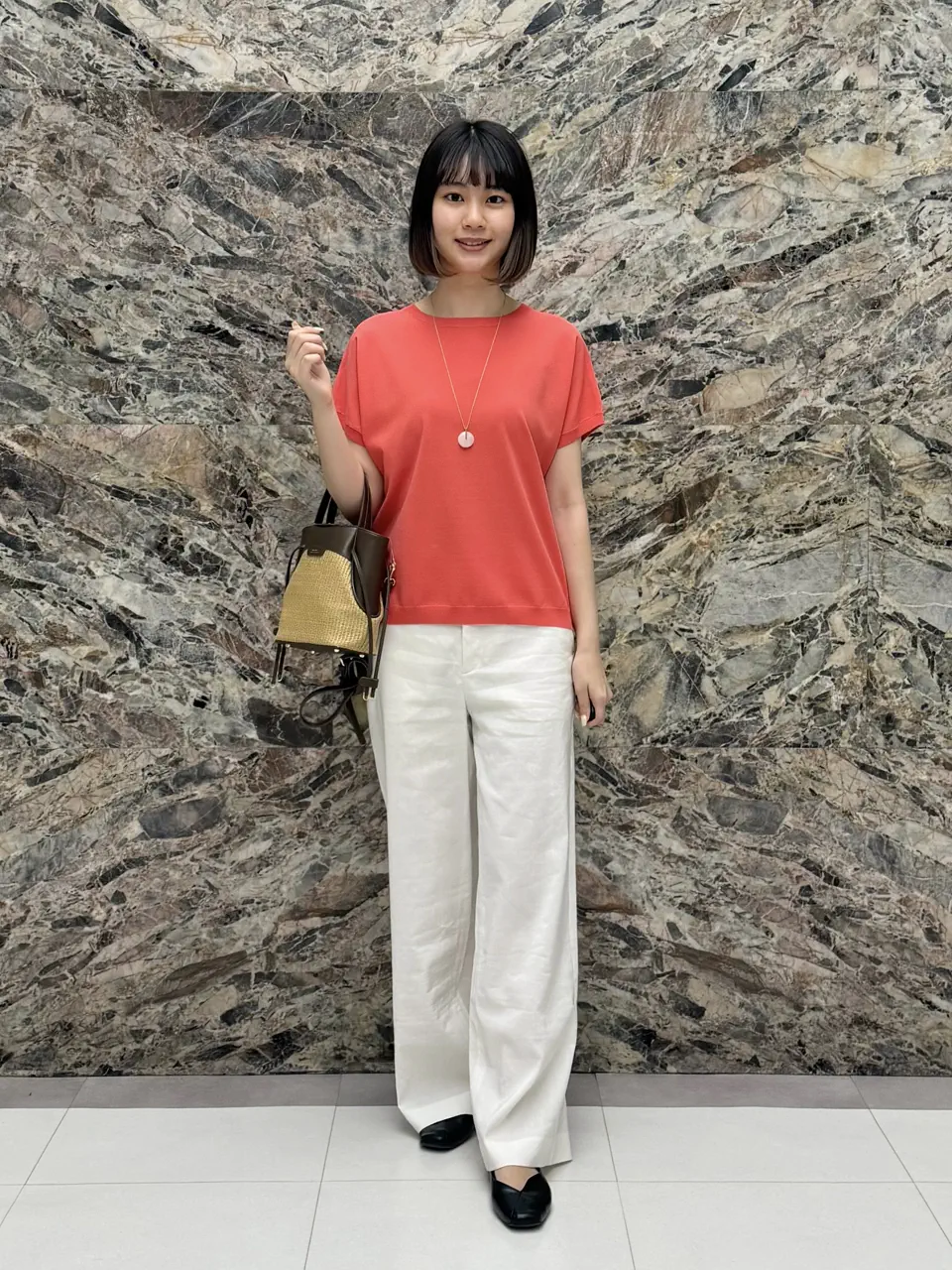  小沢 コーディネート画像