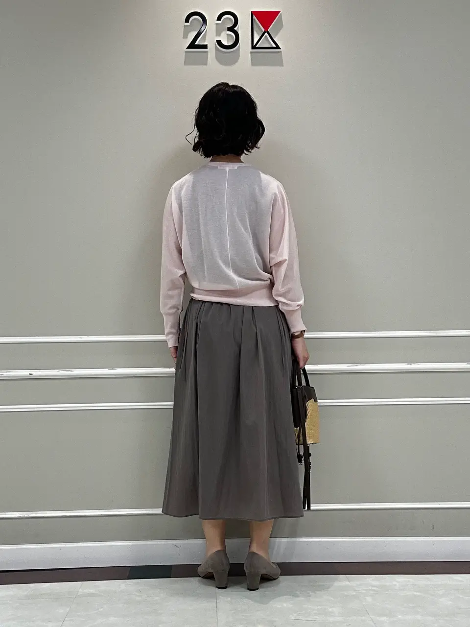 23区 助川 コーディネート画像