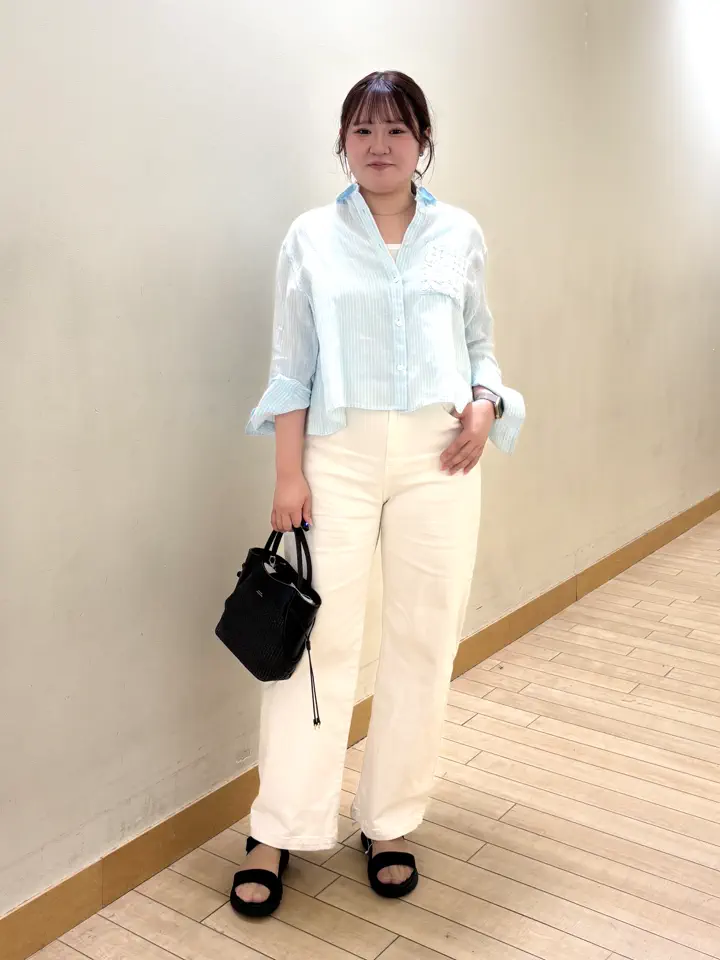 23区 伊藤 コーディネート画像