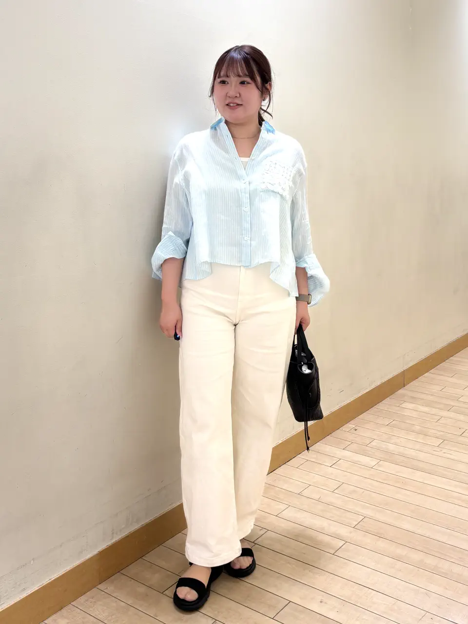 23区 伊藤 コーディネート画像