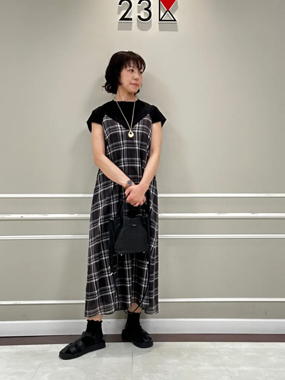 23区 助川 コーディネート画像