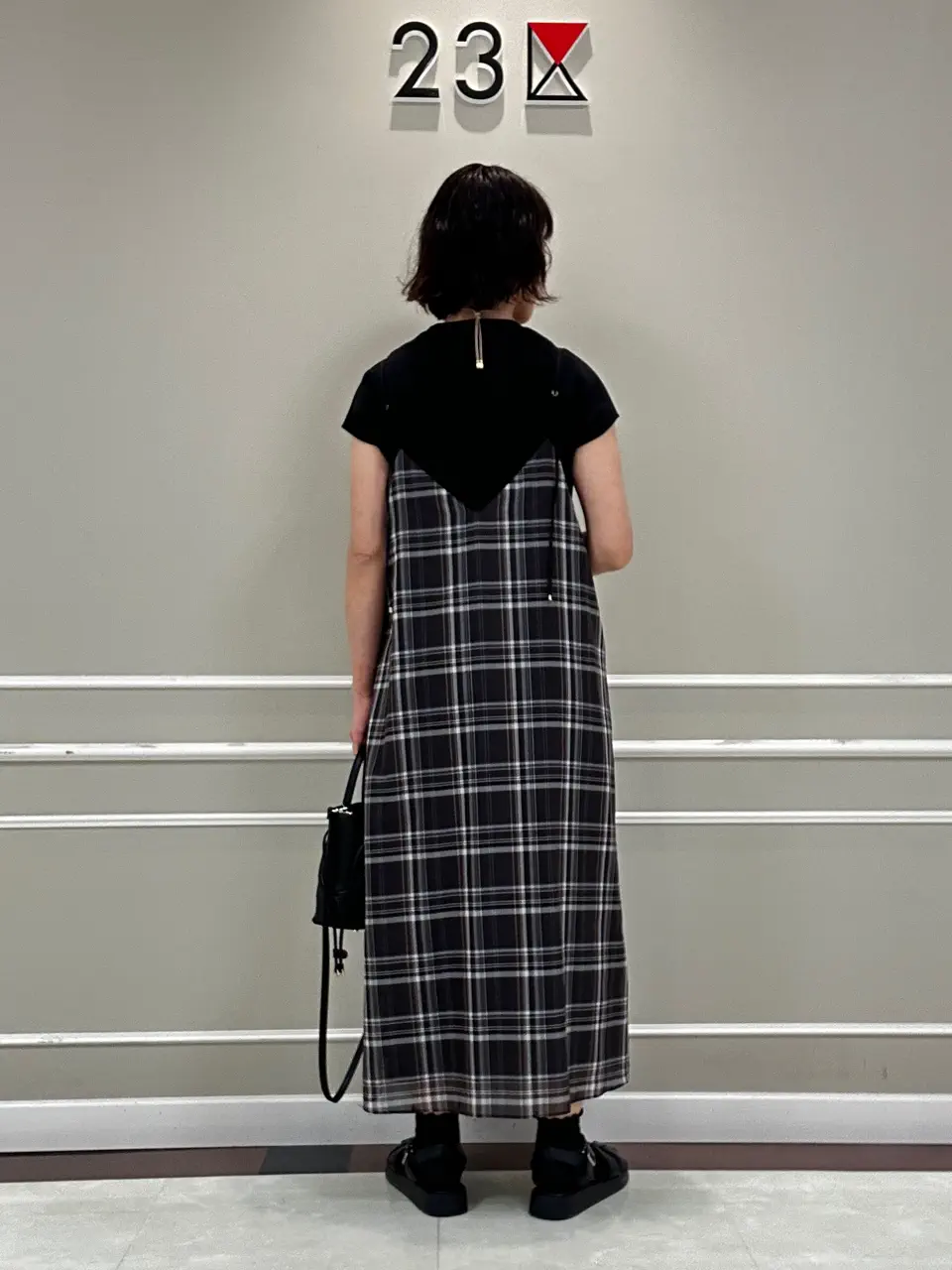 23区 助川 コーディネート画像