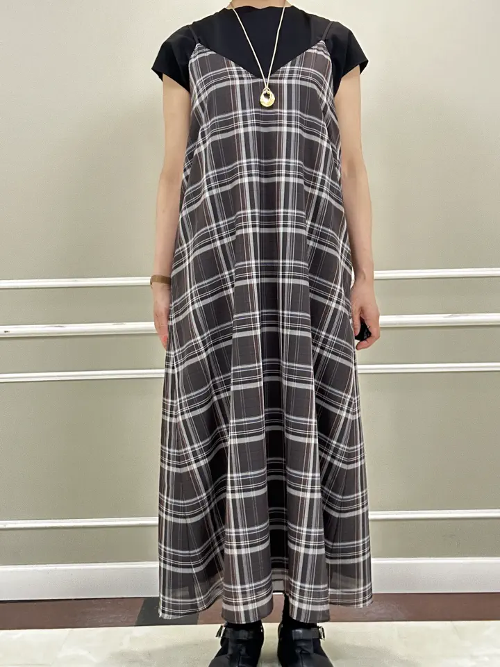 23区 助川 コーディネート画像