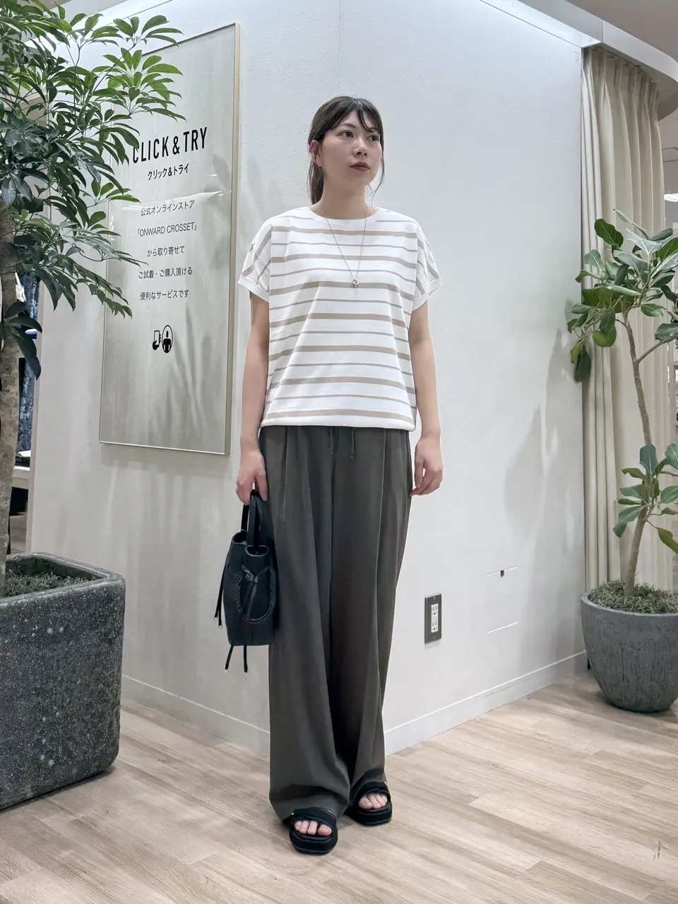  スタッフ コーディネート画像